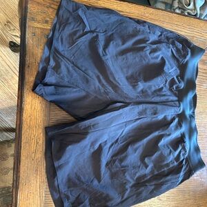 Lululemon black elastic waist shorts size large